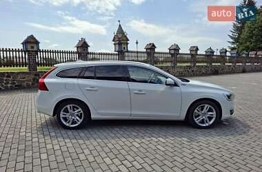 Универсал Volvo V60 2014 в 