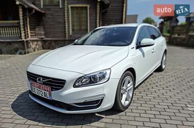 Универсал Volvo V60 2014 в 