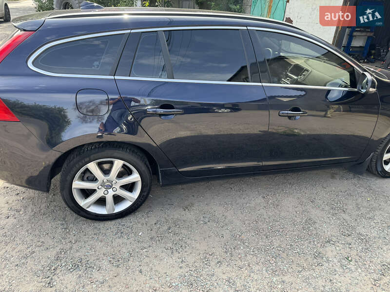 Универсал Volvo V60 2016 в Харькове