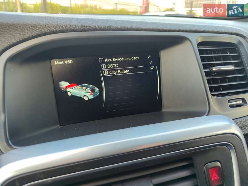 Универсал Volvo V60 2014 в Киеве
