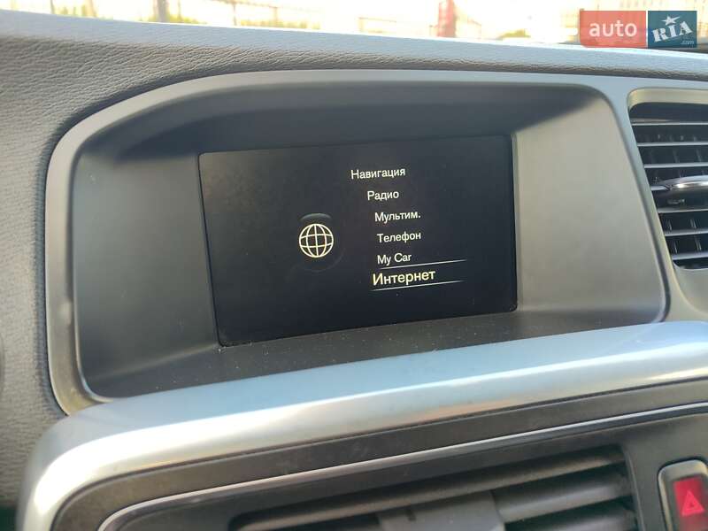 Универсал Volvo V60 2014 в Киеве