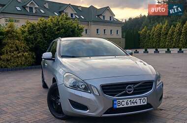 Volvo V60 2011 Volvo V60 2011