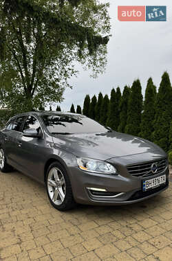 Універсал Volvo V60 2016 в Львові