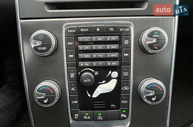 Универсал Volvo V60 2014 в 
