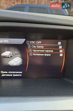 Універсал Volvo V60 2012 в 
