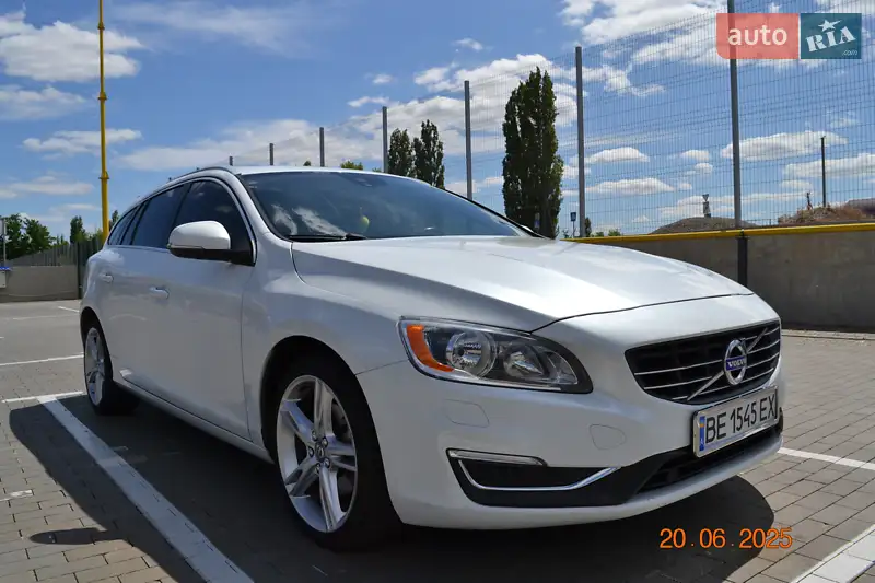 Volvo V60 2017
