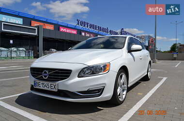 Универсал Volvo V60 2017 в 