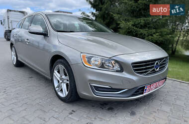 Универсал Volvo V60 2015 в 