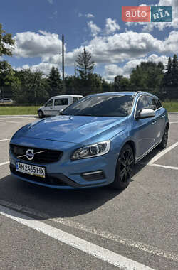 Універсал Volvo V60 2016 в Житомирі