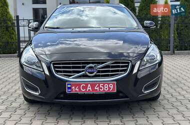 Универсал Volvo V60 2012 в 