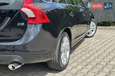 Универсал Volvo V60 2012 в 