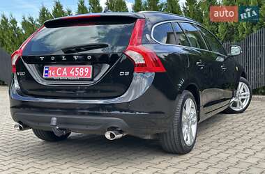 Универсал Volvo V60 2012 в 