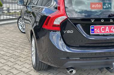 Универсал Volvo V60 2012 в 