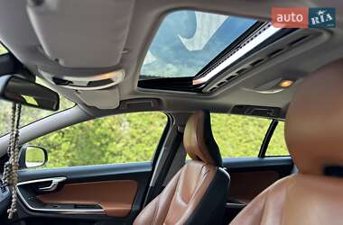 Универсал Volvo V60 2012 в 