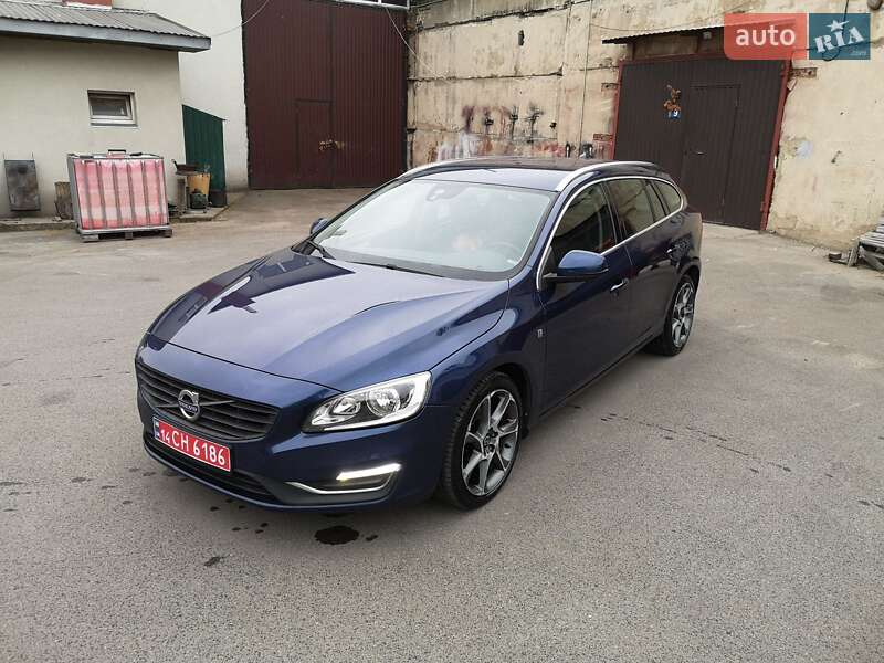 Универсал Volvo V60 2015 в Калуше