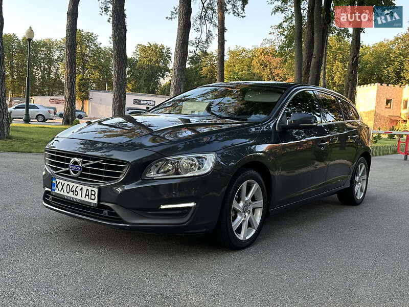 Volvo V60 2014