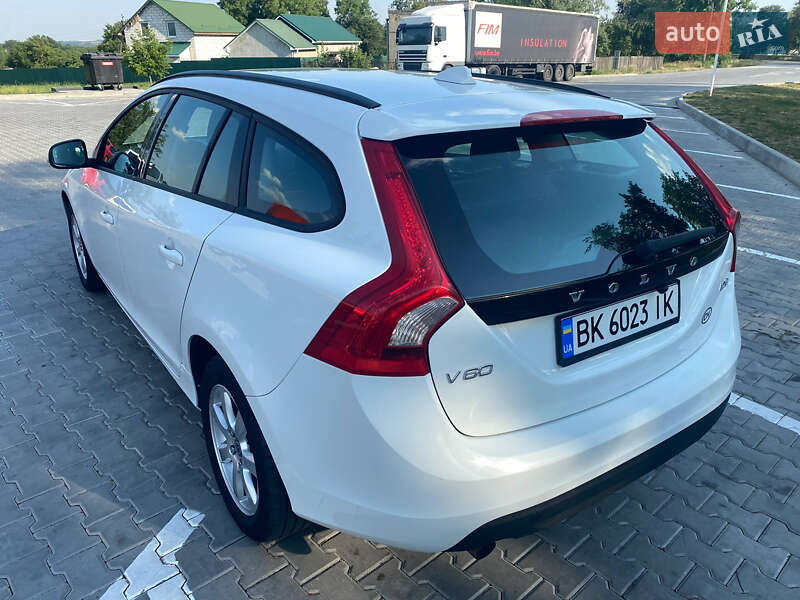 Универсал Volvo V60 2011 в Тульчине
