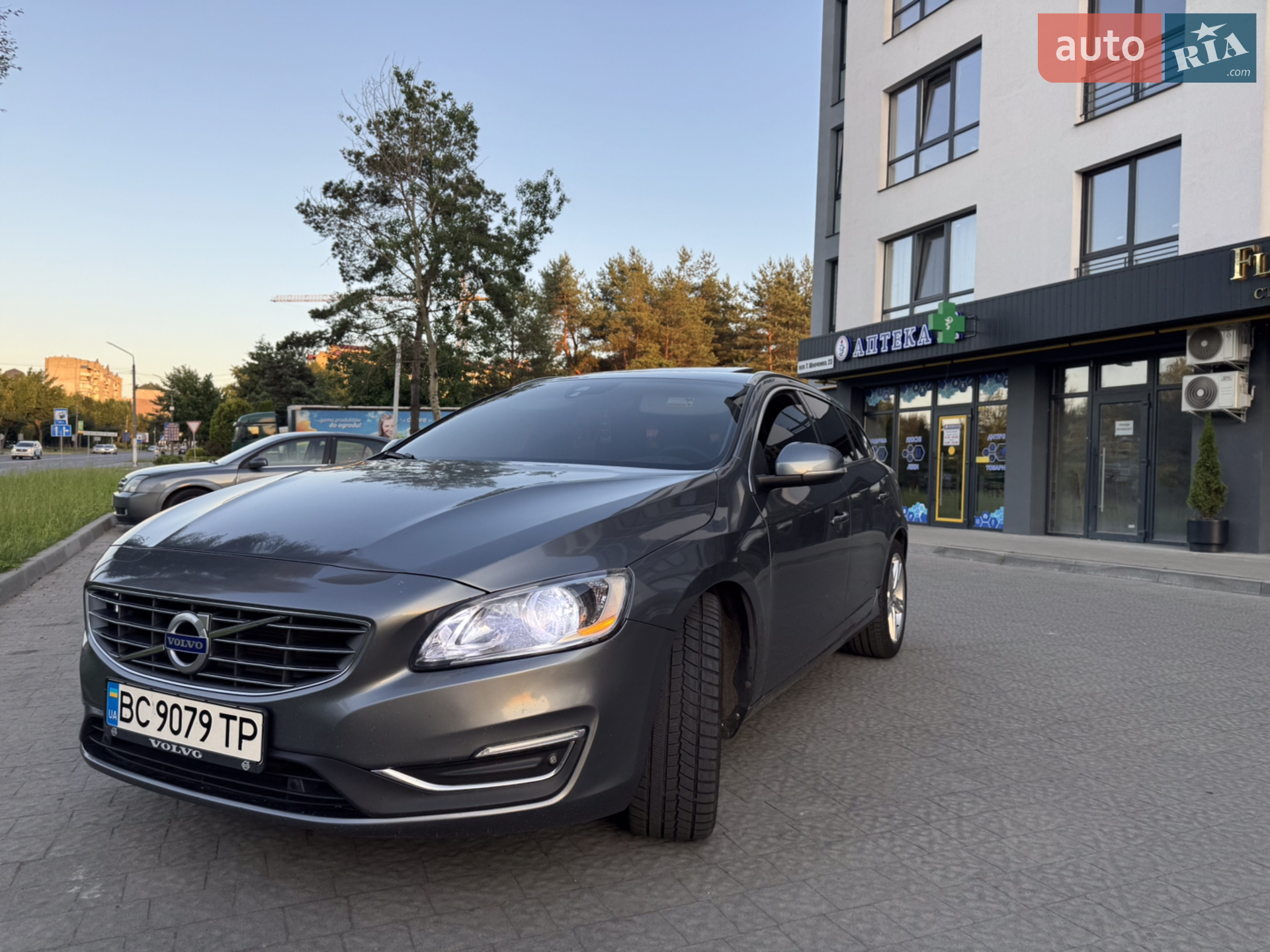 2016 Volvo V60 - мініатюра 3