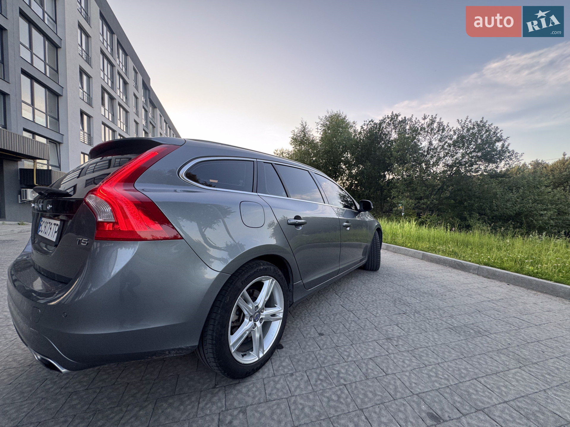 2016 Volvo V60 - мініатюра 6