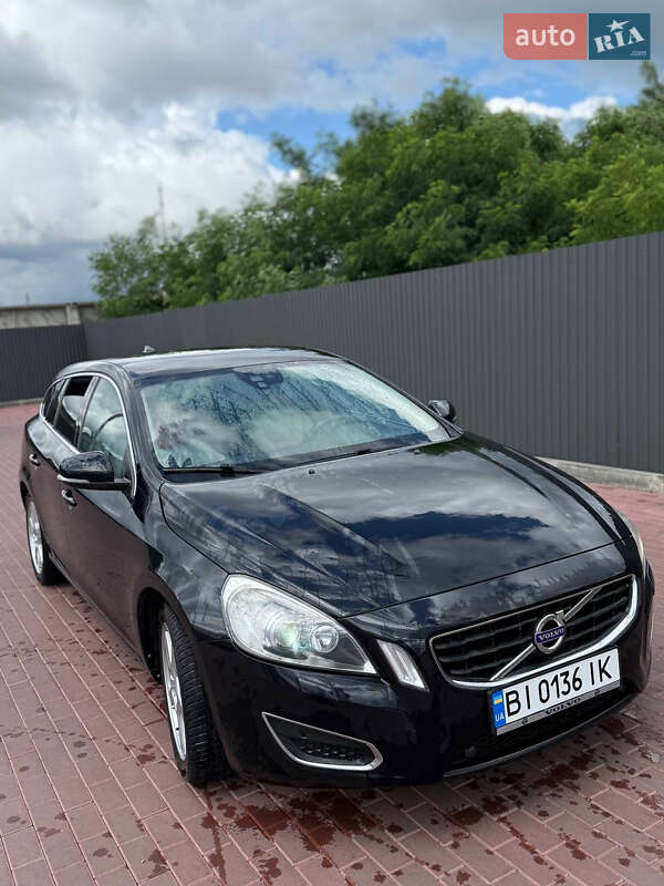 Volvo V60 2011