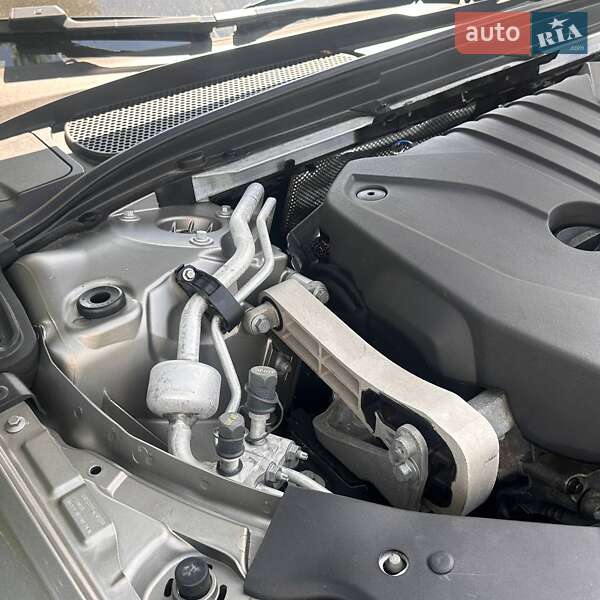 Универсал Volvo V60 2021 в Ровно