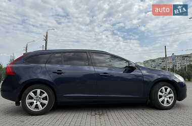 Универсал Volvo V60 2012 в 