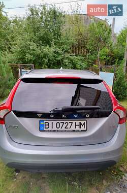 Универсал Volvo V60 2011 в 