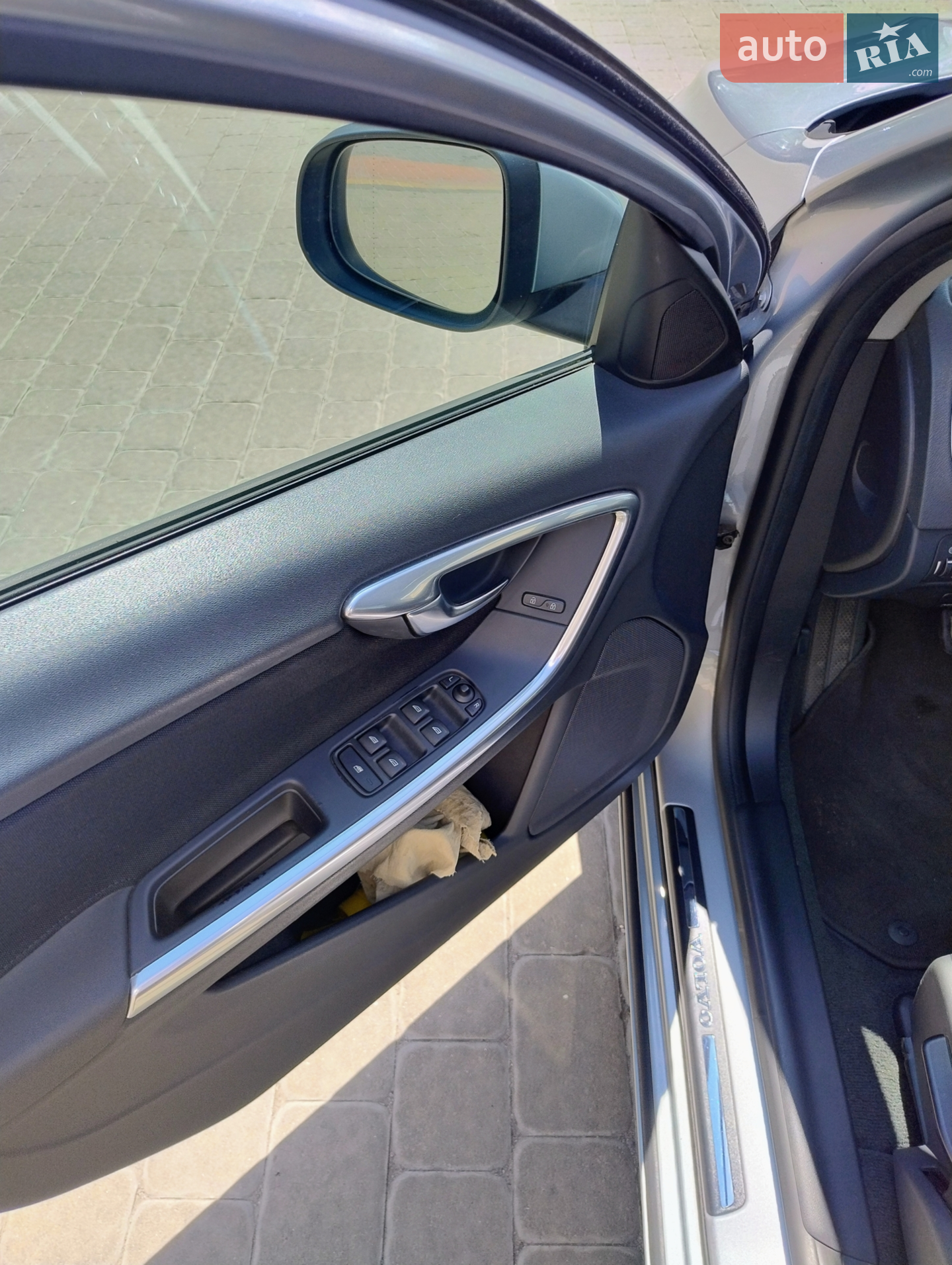 2011 Volvo V60 - мініатюра 8