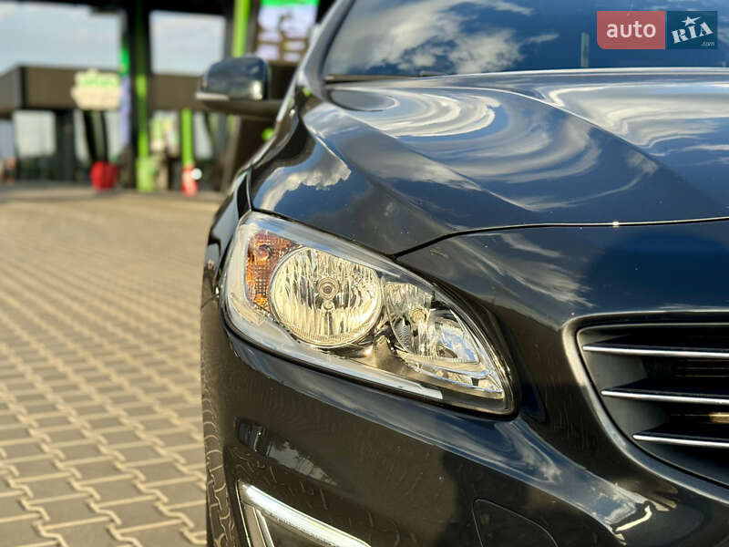 Універсал Volvo V60 2014 в Миколаєві