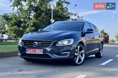 Универсал Volvo V60 2014 в 