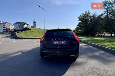 Универсал Volvo V60 2014 в 