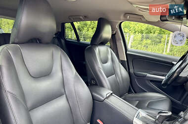 Универсал Volvo V60 2014 в 