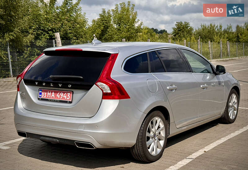 Универсал Volvo V60 2014 в Ровно