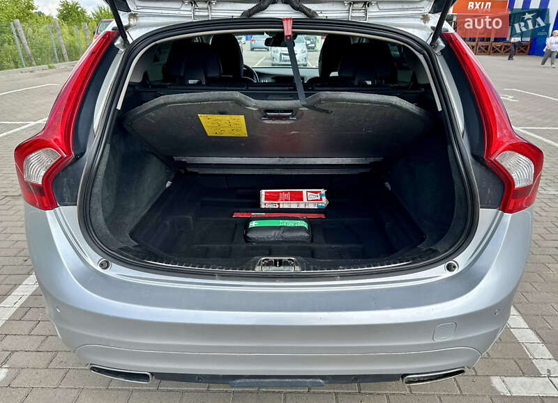 Универсал Volvo V60 2014 в Ровно