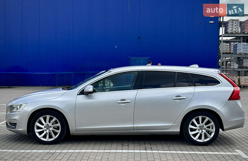 Универсал Volvo V60 2014 в Ровно