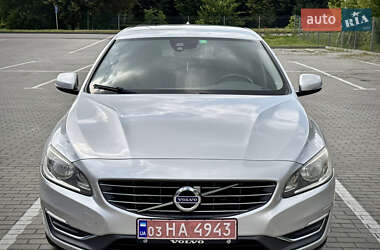 Универсал Volvo V60 2014 в 