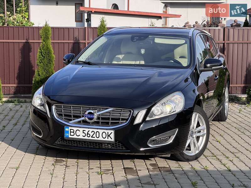Универсал Volvo V60 2010 в Стрые