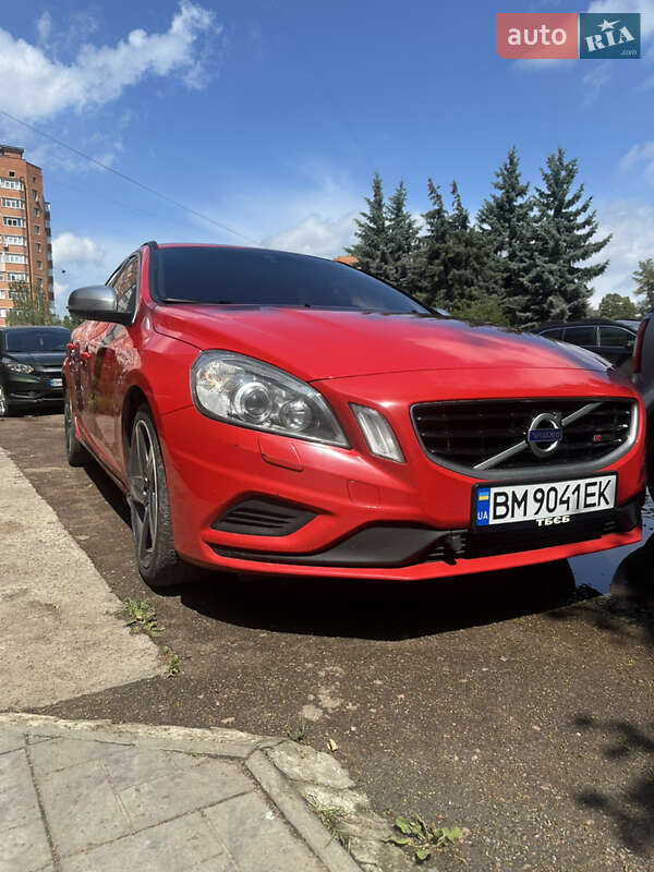 Універсал Volvo V60 2012 в Сумах