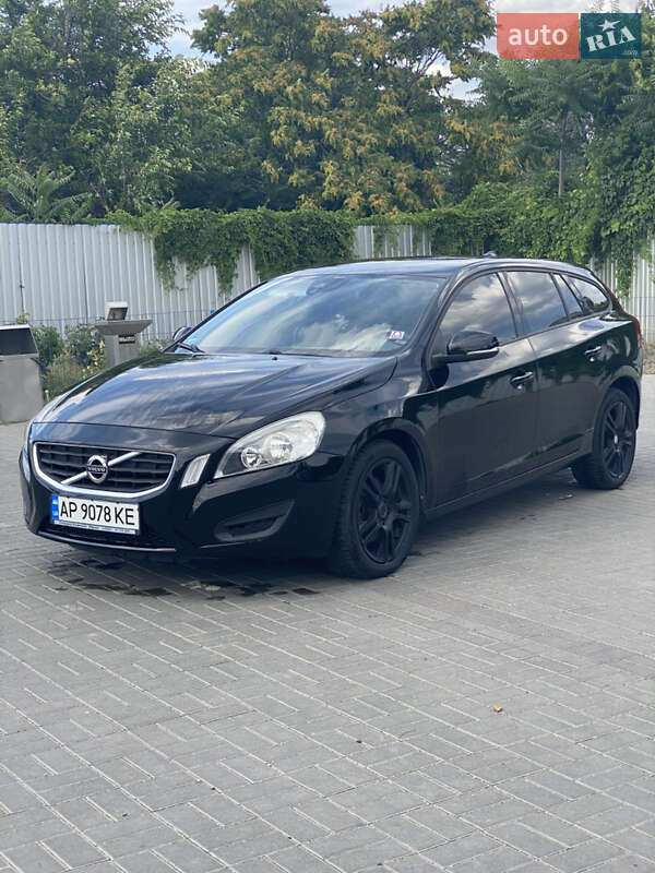 Volvo V60 2012