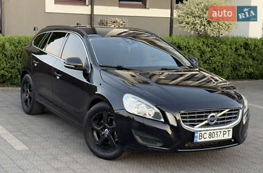 Универсал Volvo V60 2010 в 