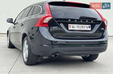 Универсал Volvo V60 2012 в 
