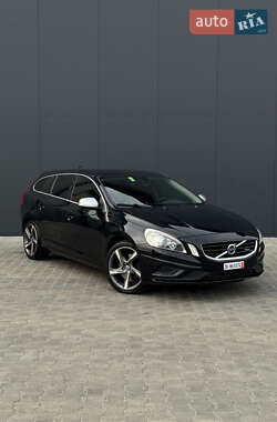 Универсал Volvo V60 2011 в 