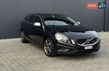 Универсал Volvo V60 2011 в 