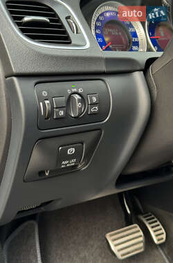 Универсал Volvo V60 2011 в 