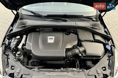 Универсал Volvo V60 2011 в 