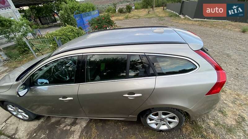 Універсал Volvo V60 2014 в Первомайську