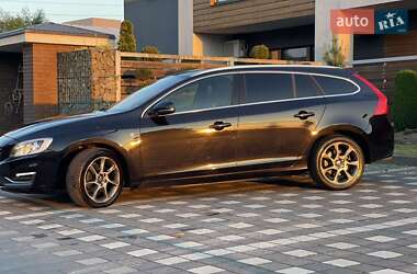 Универсал Volvo V60 2014 в 