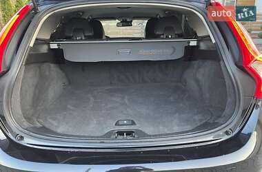 Универсал Volvo V60 2014 в 