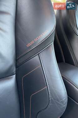 Универсал Volvo V60 2014 в 