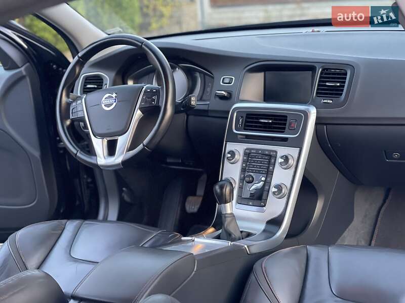 Универсал Volvo V60 2014 в Звягеле